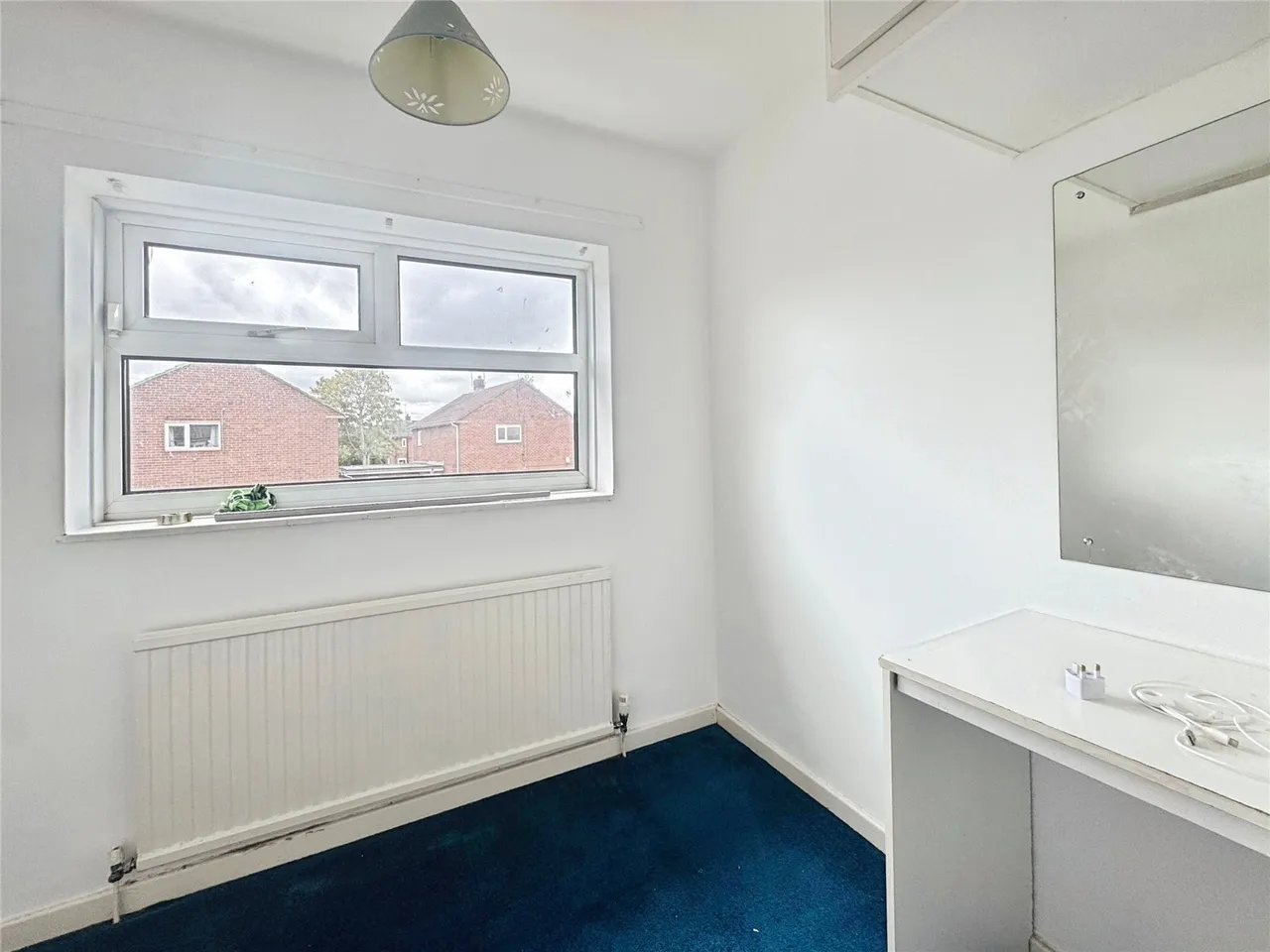 Queens Crescent, Upton, CH2, photo 16