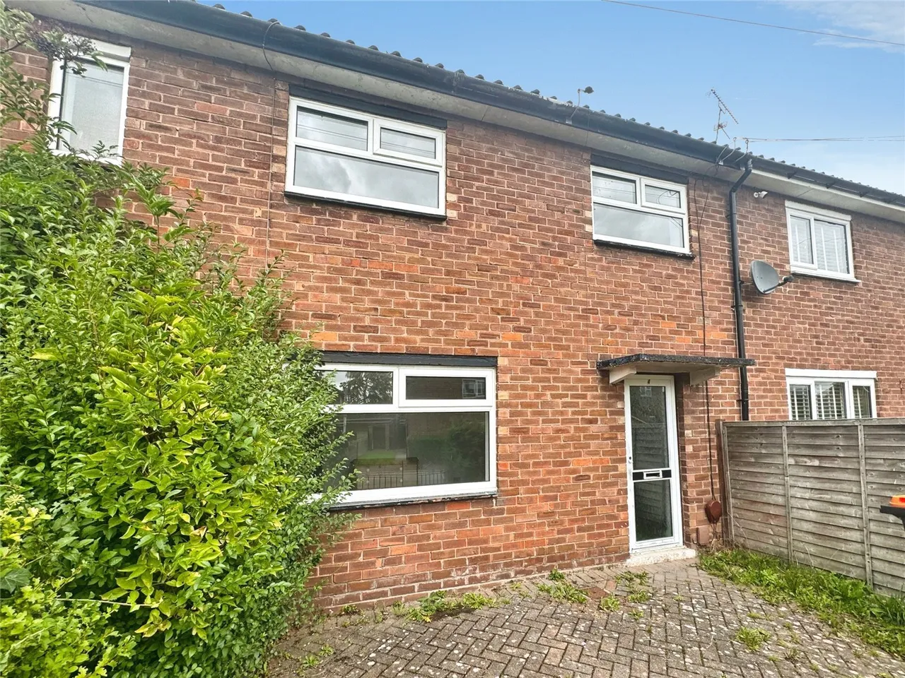 Queens Crescent, Upton, CH2, photo 25
