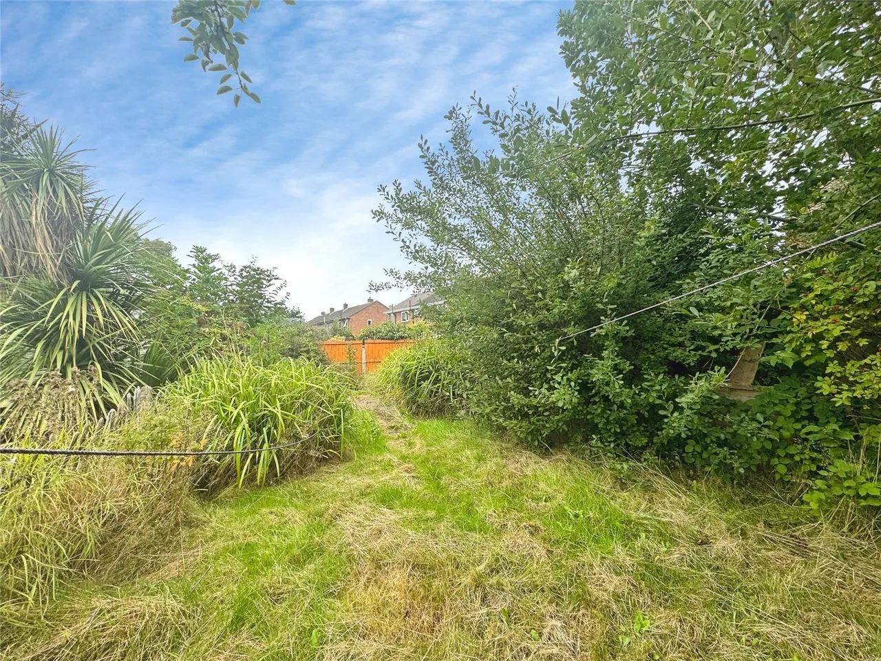 Queens Crescent, Upton, CH2, photo 21