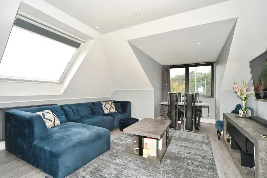 Elmers End Road, BR3, photo 4