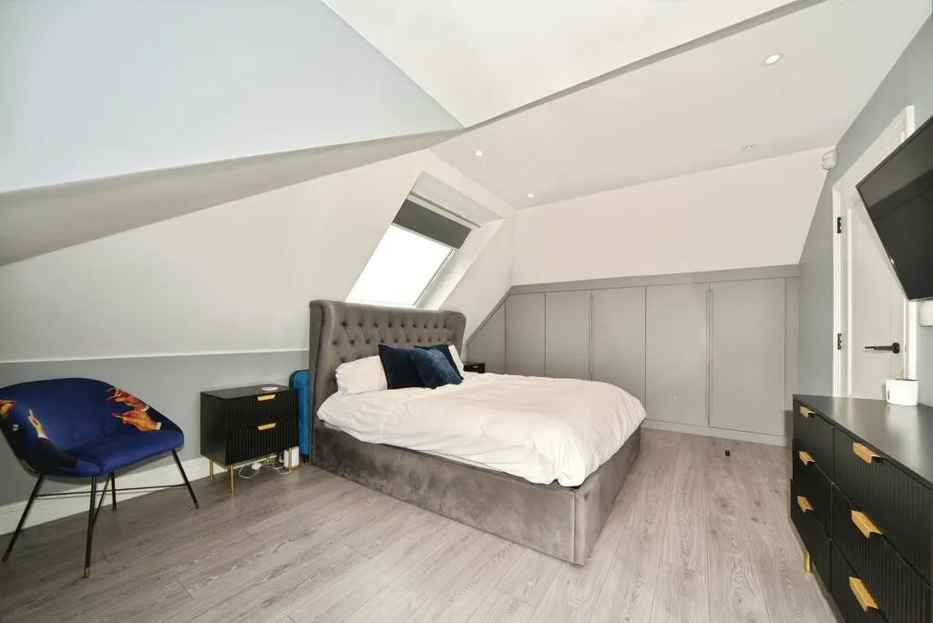 Elmers End Road, BR3, photo 5