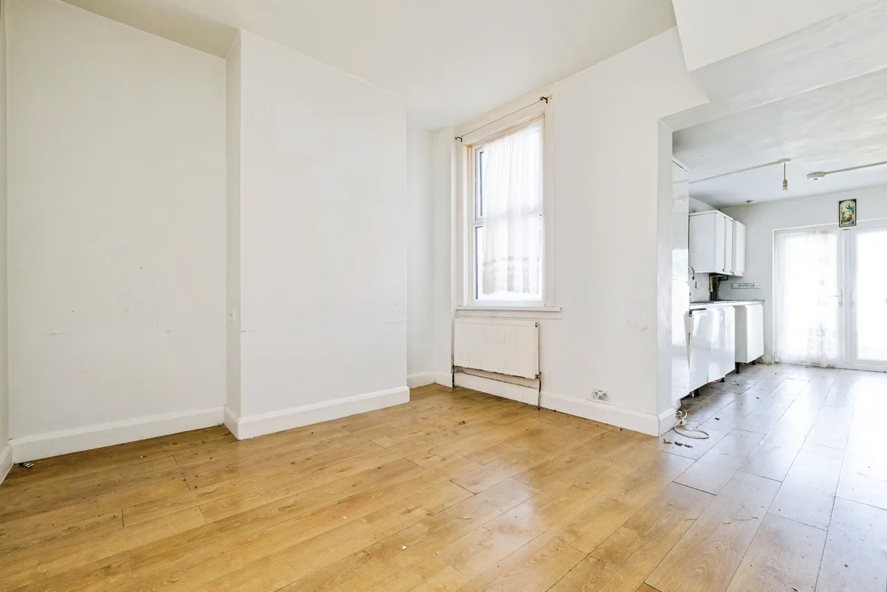 Sutton Court Road, Plaistow, London, E13, photo 6