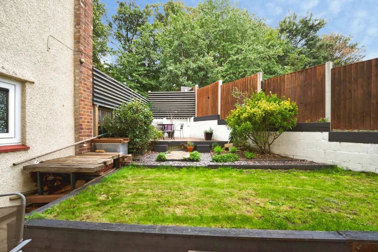 Queenshill Avenue, Leeds, LS17, photo 14