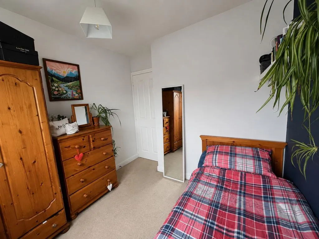 Tulip Grove, Streetly, B74, photo 14