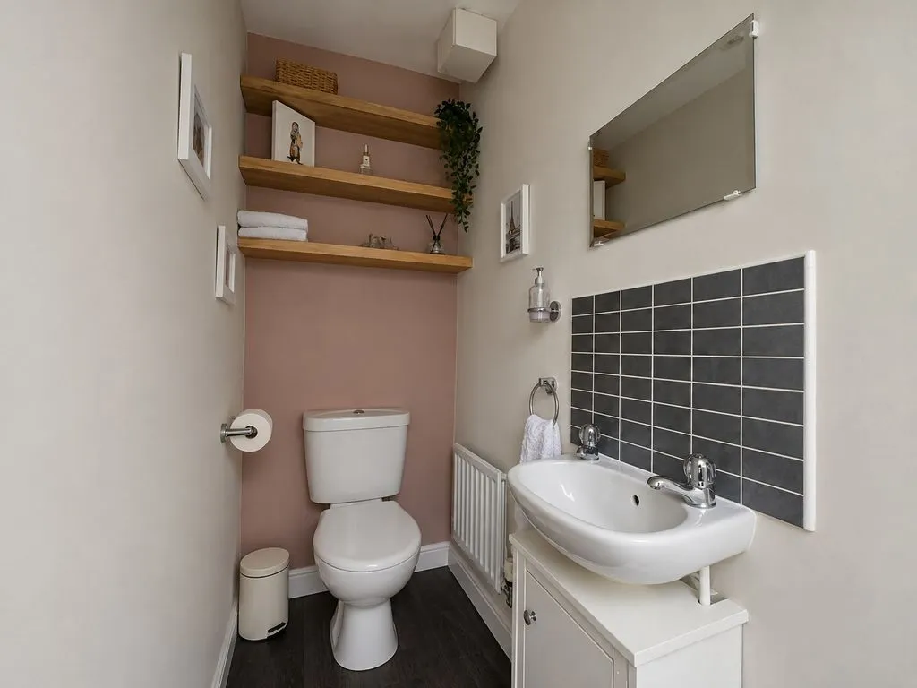 Tulip Grove, Streetly, B74, photo 8