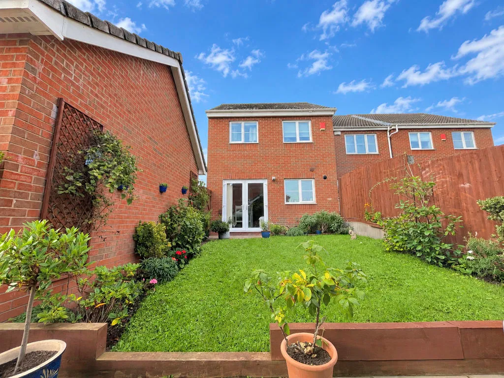 Tulip Grove, Streetly, B74, photo 19