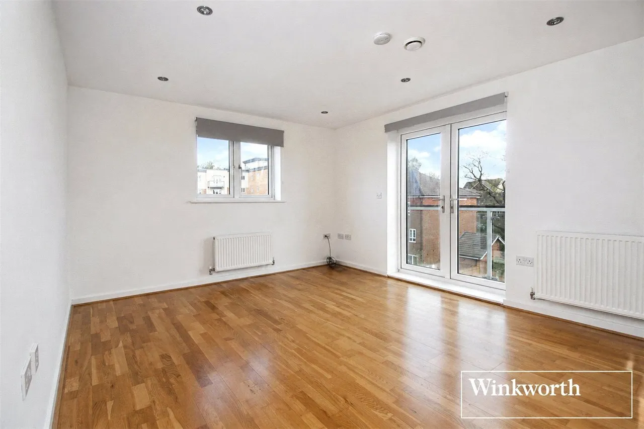 Todd Close, Borehamwood, WD6, photo 4