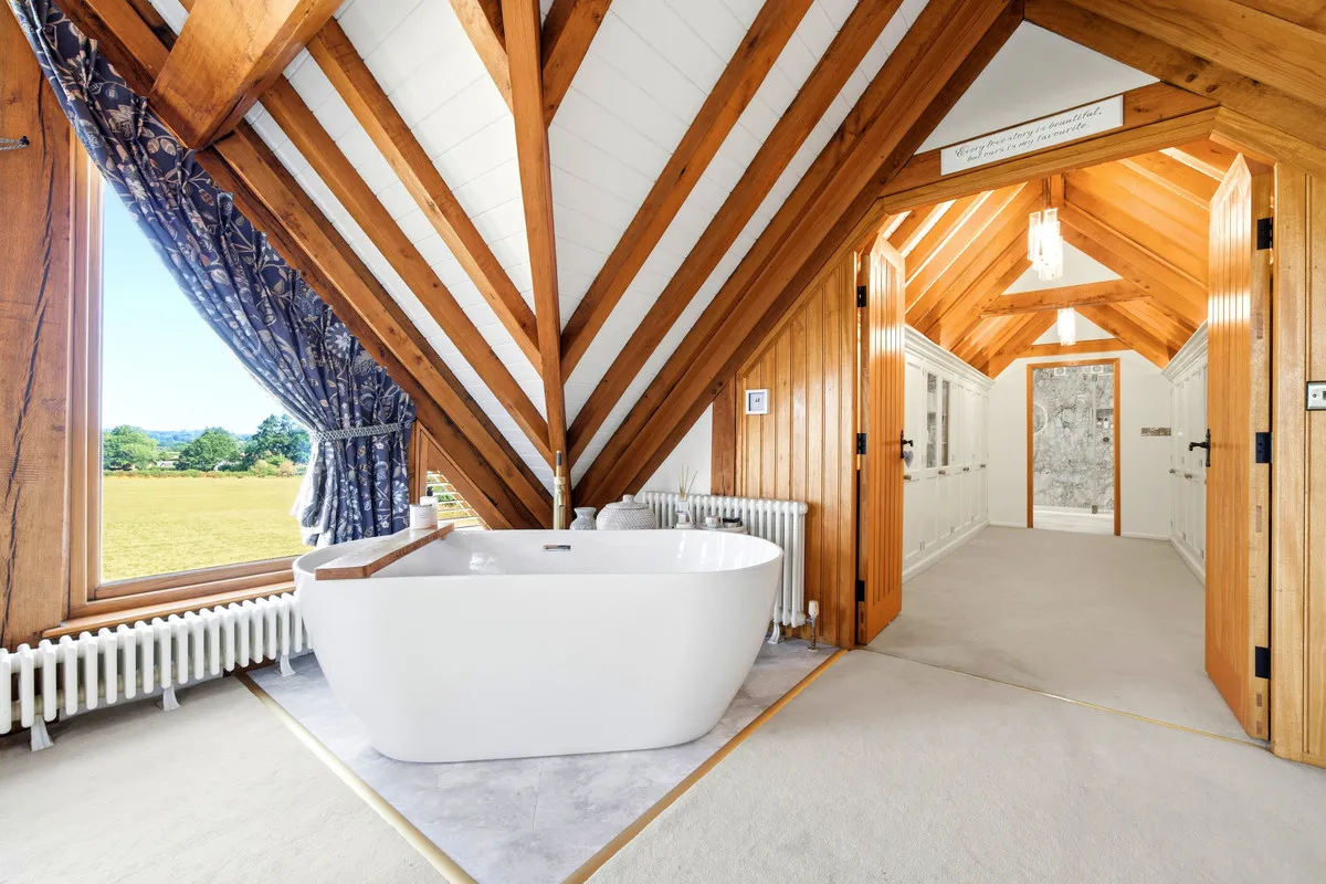 Woodhouses, Yoxall, DE13, photo 26