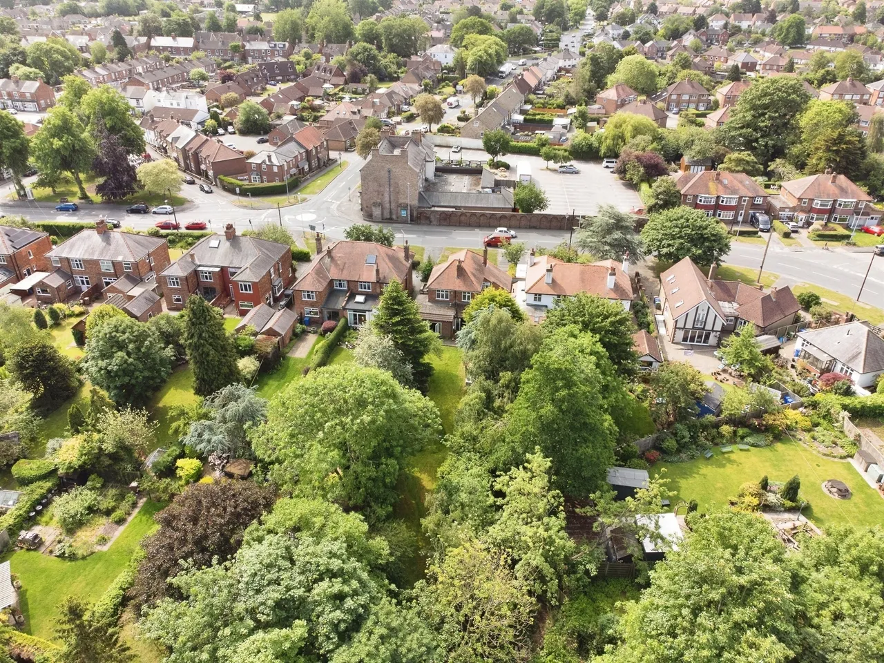 West End Road, COTTINGHAM, photo 5