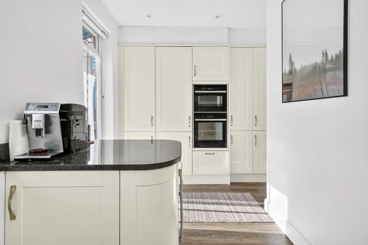 Broadmead Road, Woodford Green, IG8, photo 11