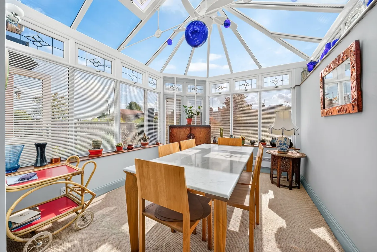 Broadmead Road, Woodford Green, IG8, photo 15