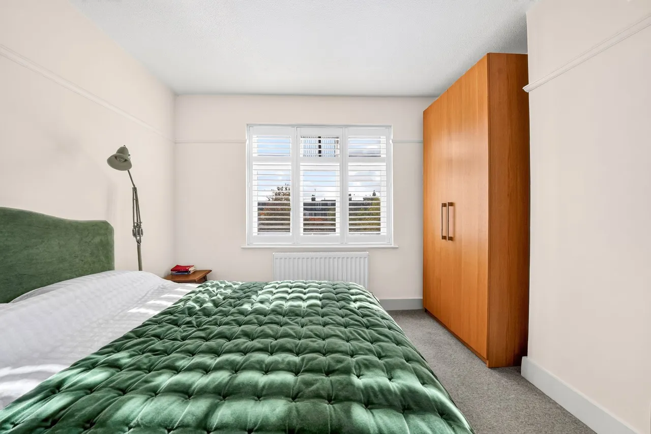 Broadmead Road, Woodford Green, IG8, photo 23