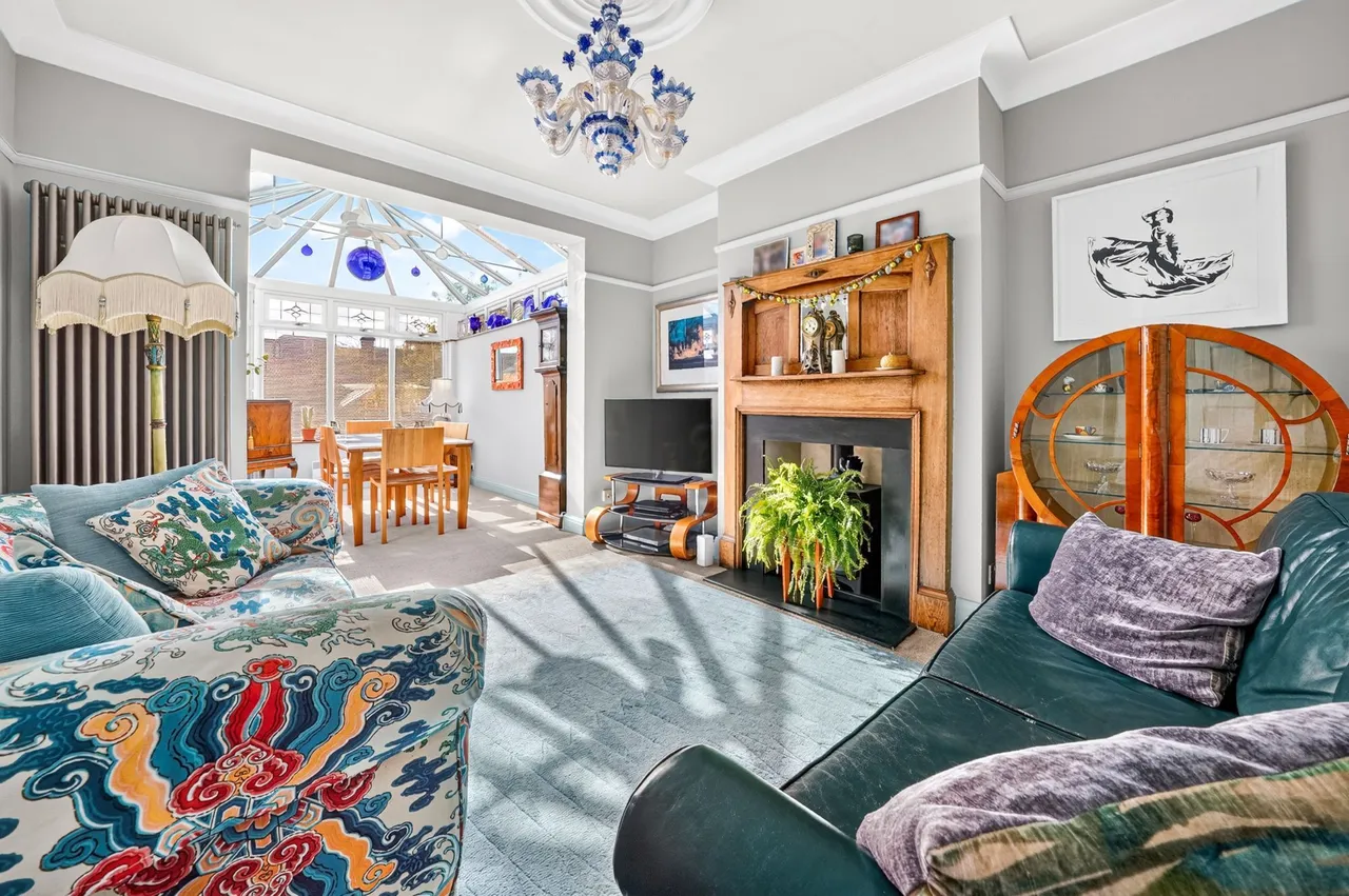 Broadmead Road, Woodford Green, IG8, photo 16