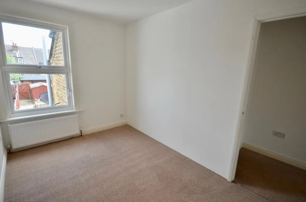 Brightwell Road, Watford, photo 8