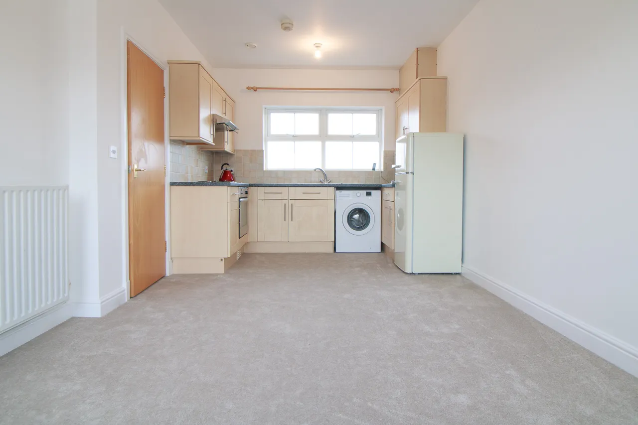 Flat 5, 216 Victoria Road East, Leicester, LE5 0LF, photo 3