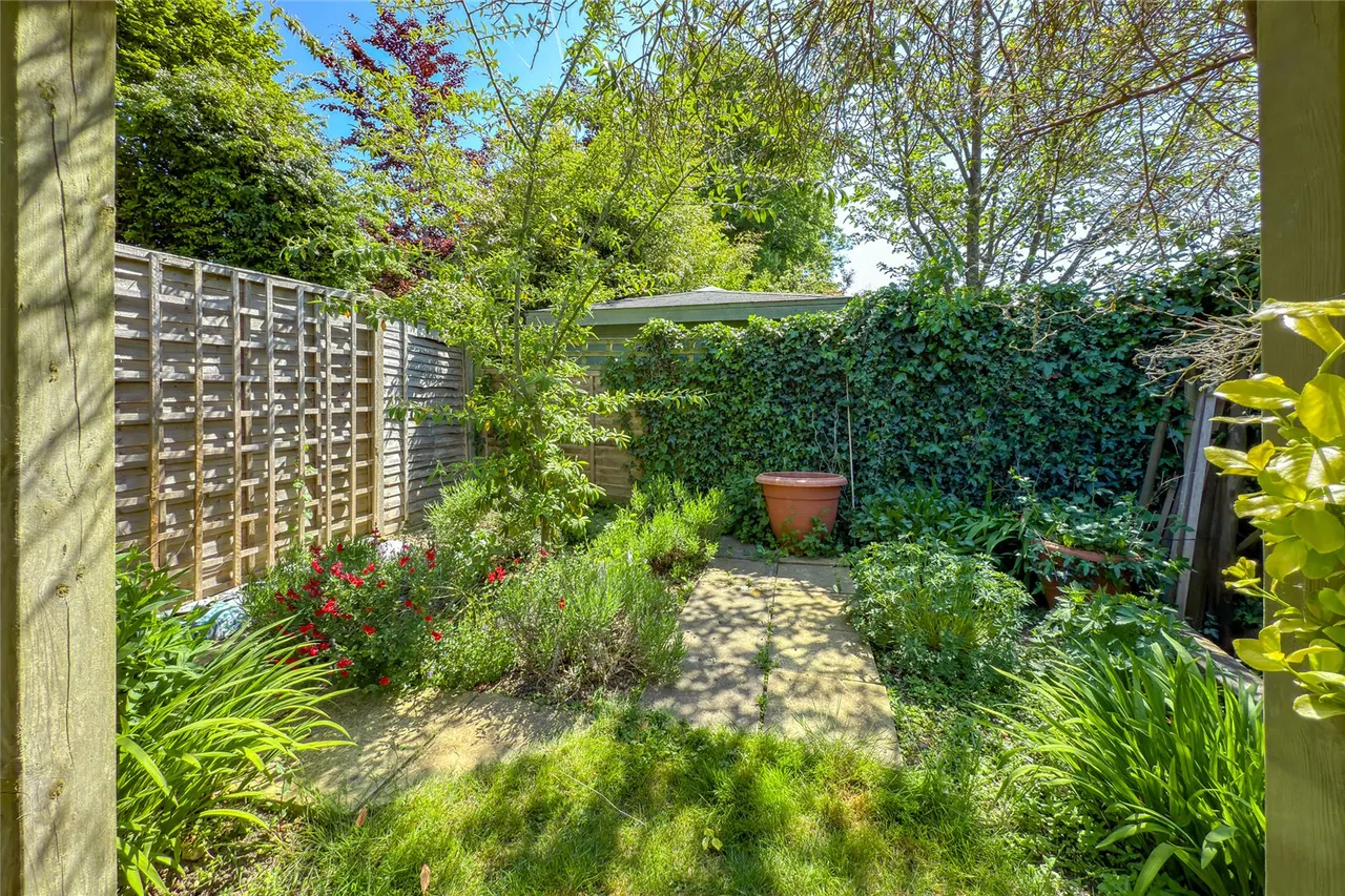 Meadowcroft, St. Albans, Hertfordshire, AL1 1UG, photo 12