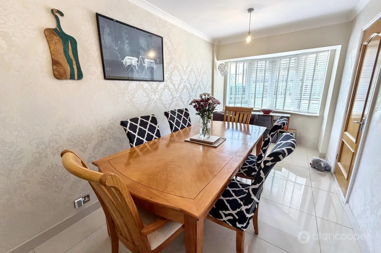 Woodcote Avenue, St Nicolas Park, CV11, photo 7