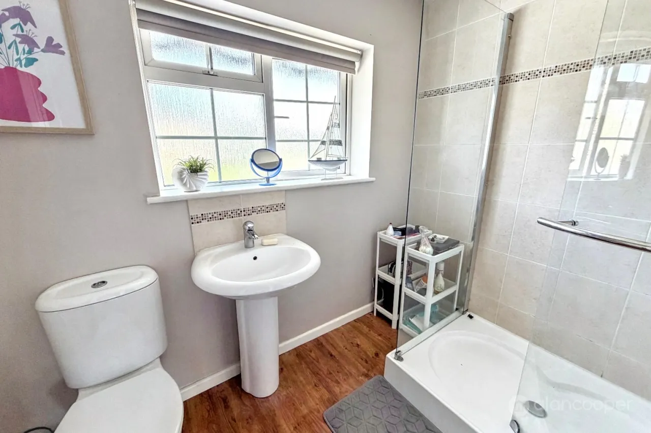Woodcote Avenue, St Nicolas Park, CV11, photo 14