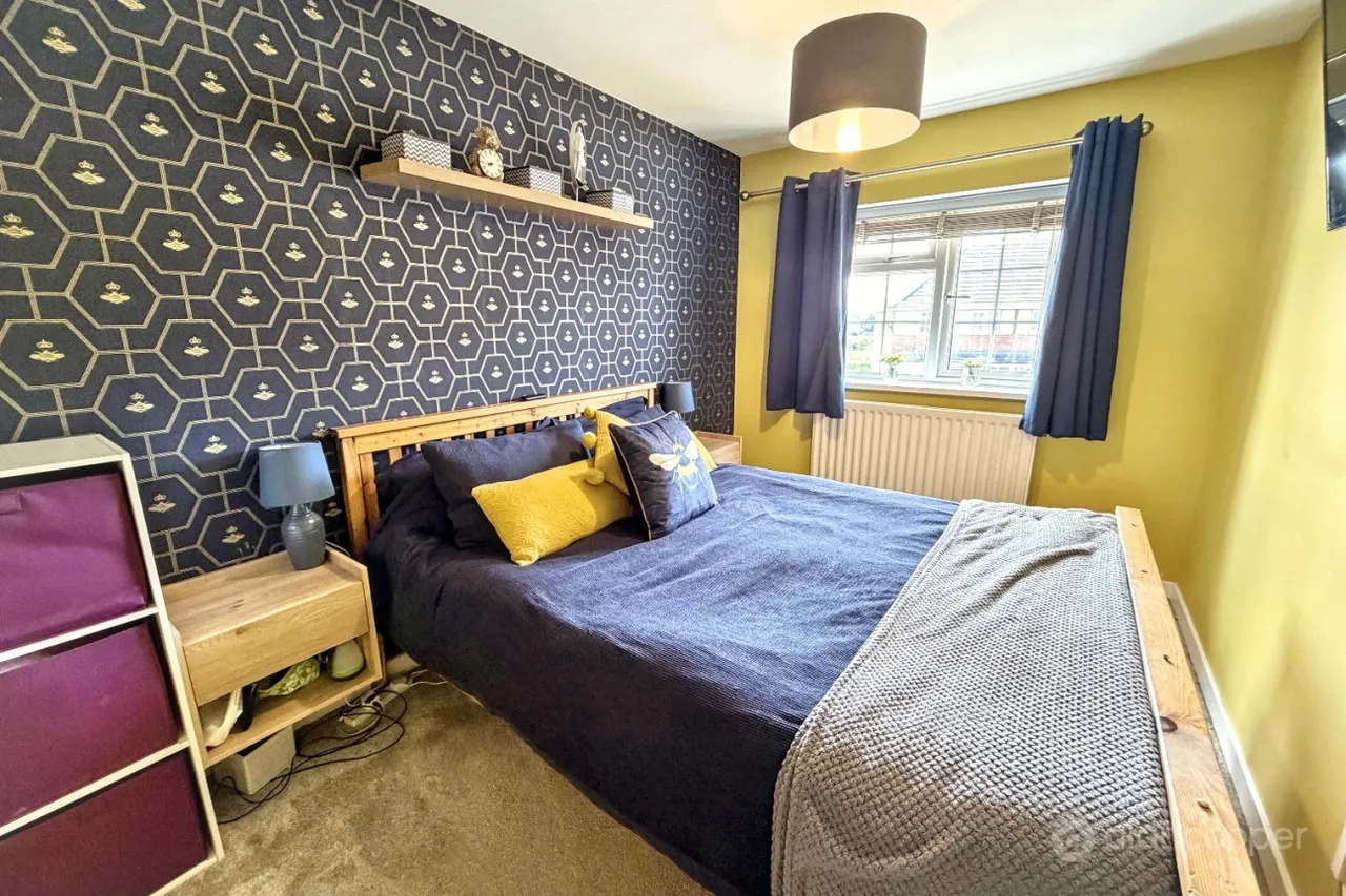 Woodcote Avenue, St Nicolas Park, CV11, photo 13