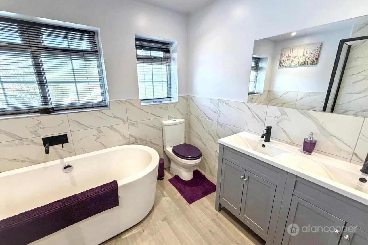Woodcote Avenue, St Nicolas Park, CV11, photo 20