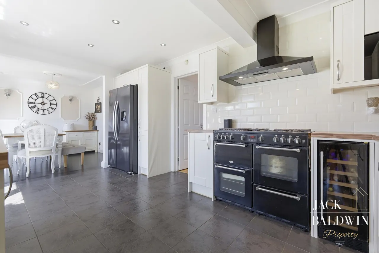 Furtherwick Road, Canvey Island, SS8, photo 3