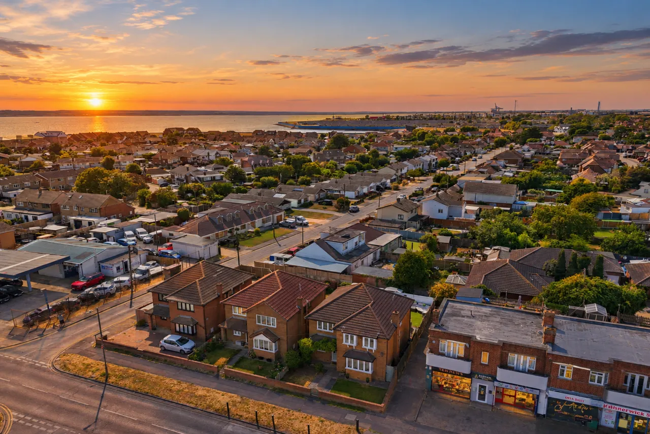 Furtherwick Road, Canvey Island, SS8, photo 5