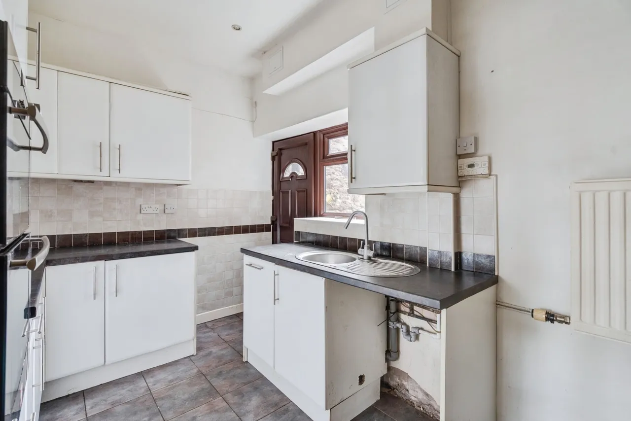 Halliwell Road, Bolton, BL1, photo 11