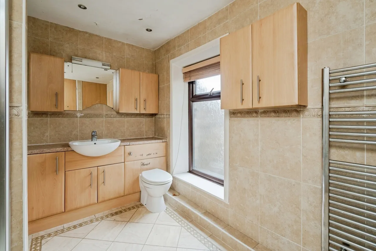 Halliwell Road, Bolton, BL1, photo 18