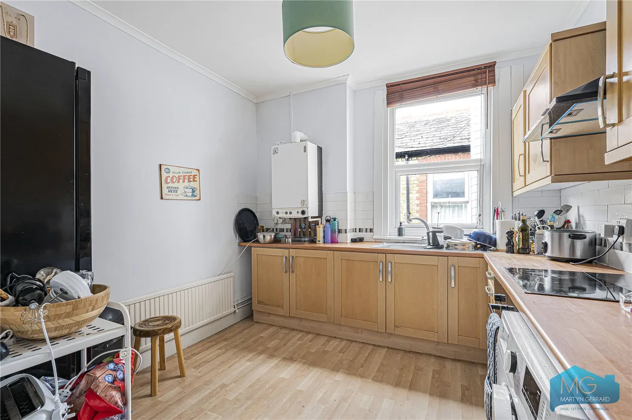 Ballards Lane, Finchley, N3, photo 5