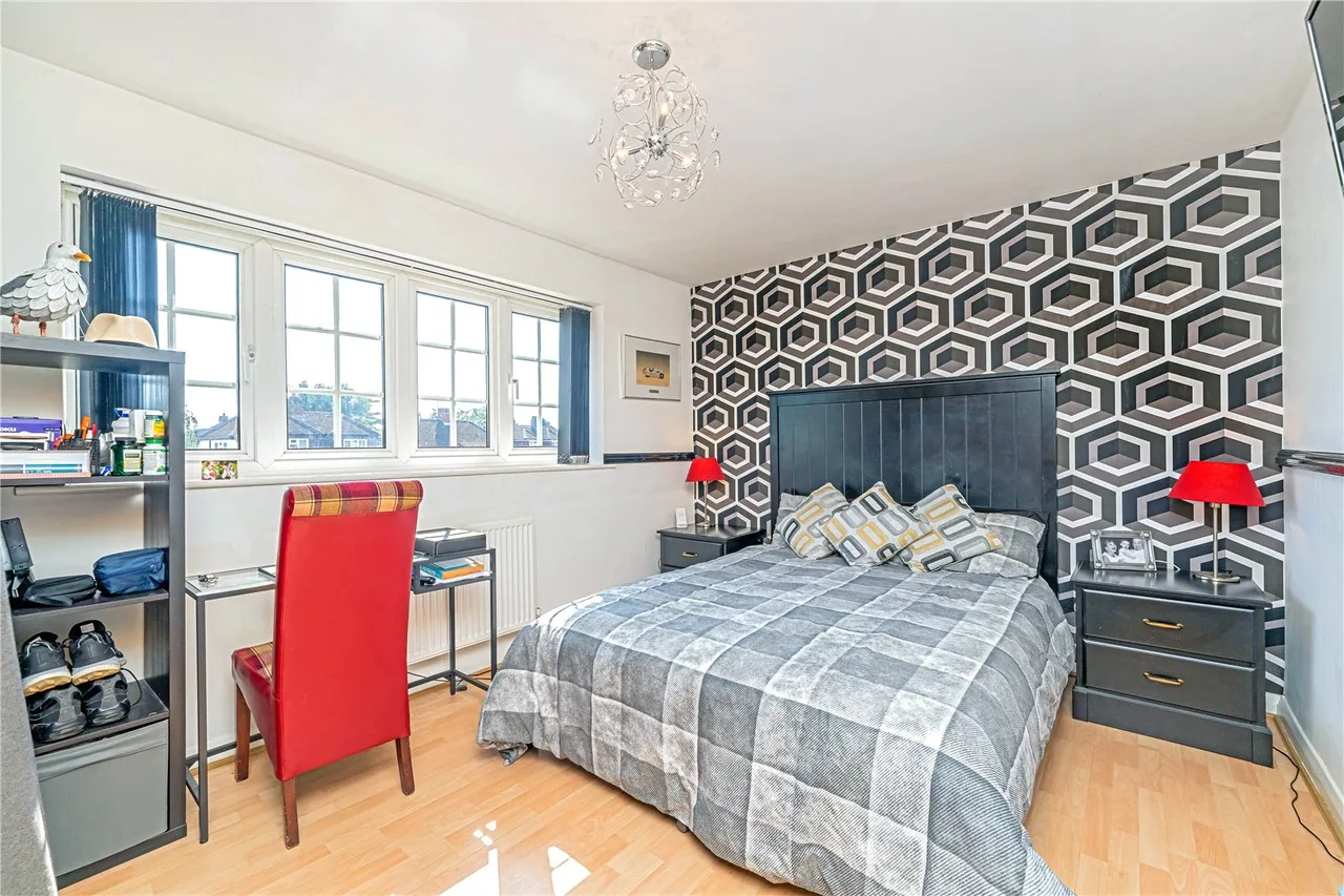Manor Lane, Sunbury, TW16 6JE, photo 6