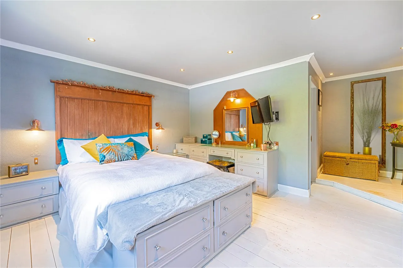 Manor Lane, Sunbury, TW16 6JE, photo 5