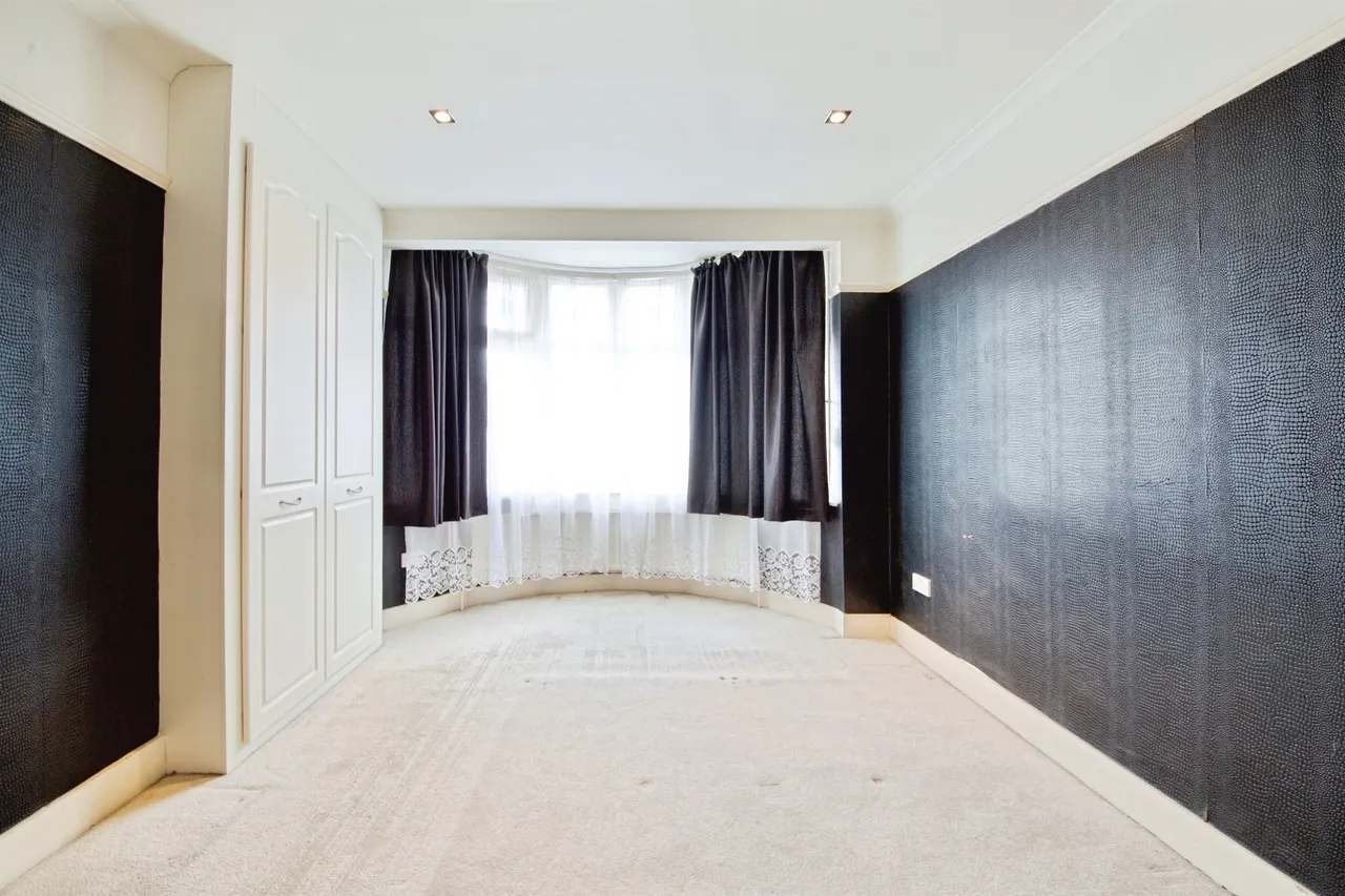 Woodbridge Road, Barking, photo 6