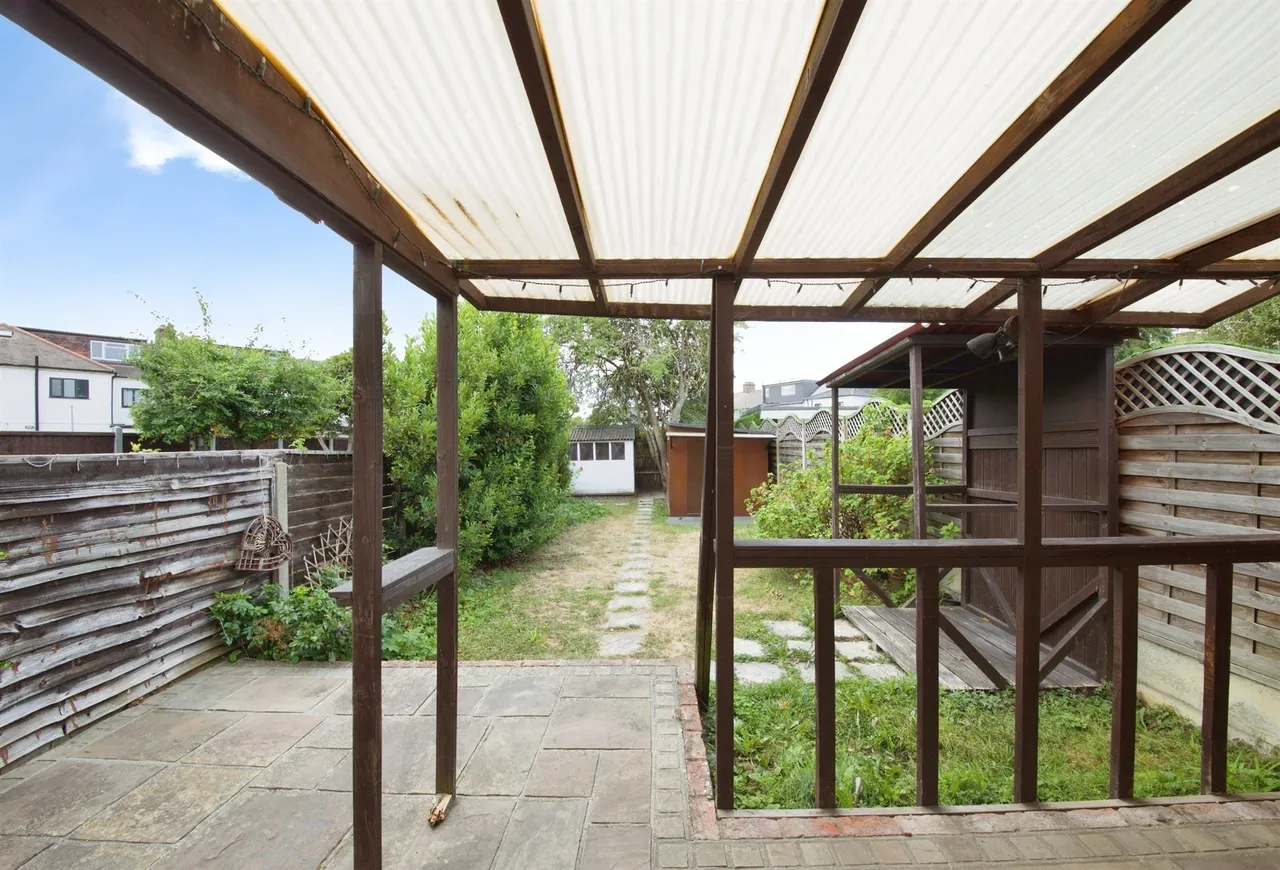 Woodbridge Road, Barking, photo 12