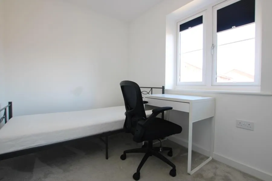 Shrub Leaze, Stoke Gifford, BS34, photo 10