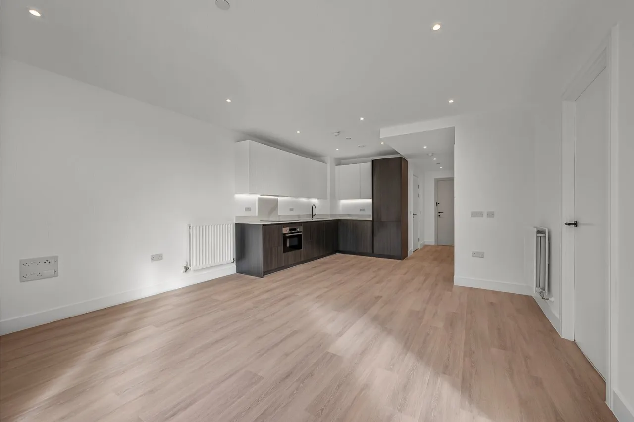 Everdene Path, London, W3, photo 10