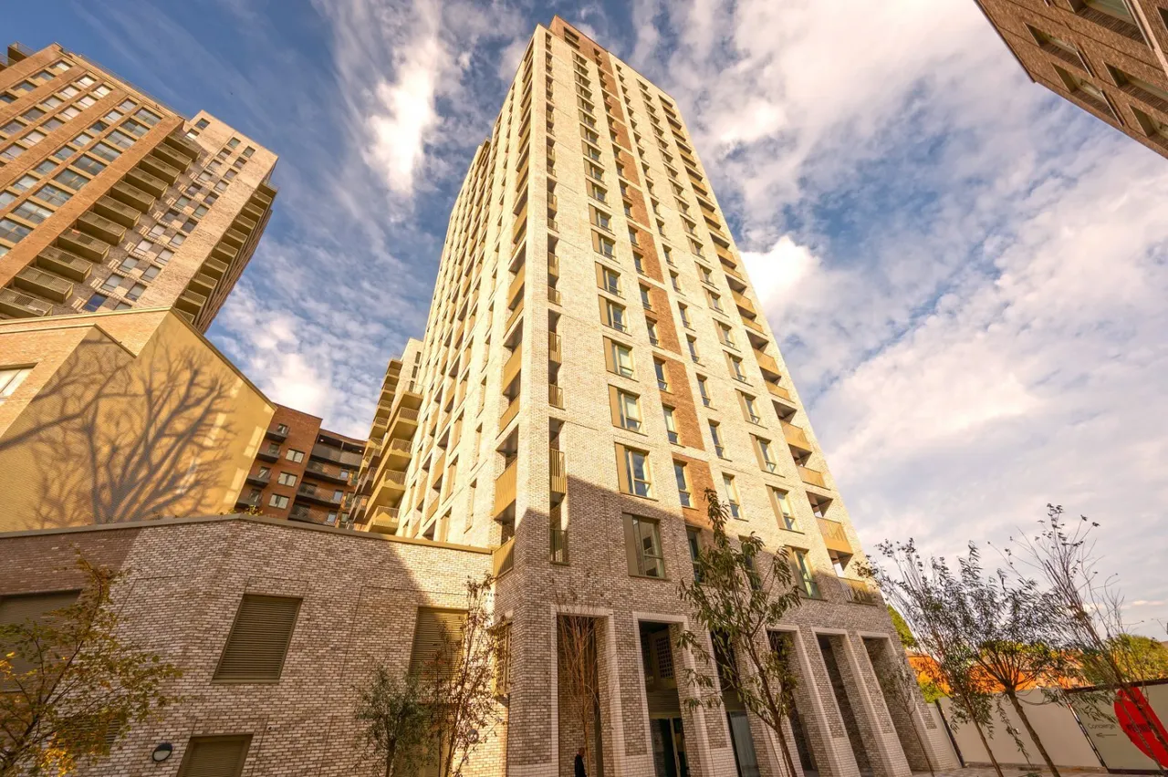 Everdene Path, London, W3, photo 21