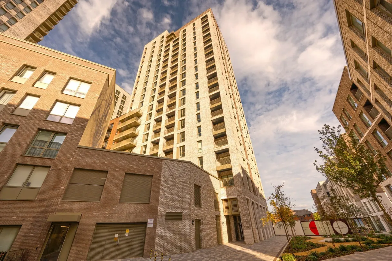Everdene Path, London, W3, photo 20