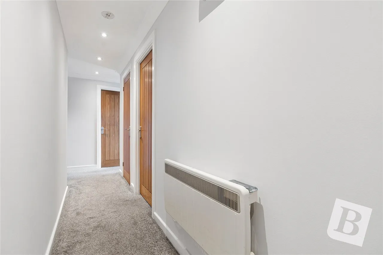 Northampton Grove, Langdon Hills, Basildon, Essex, SS16, photo 3