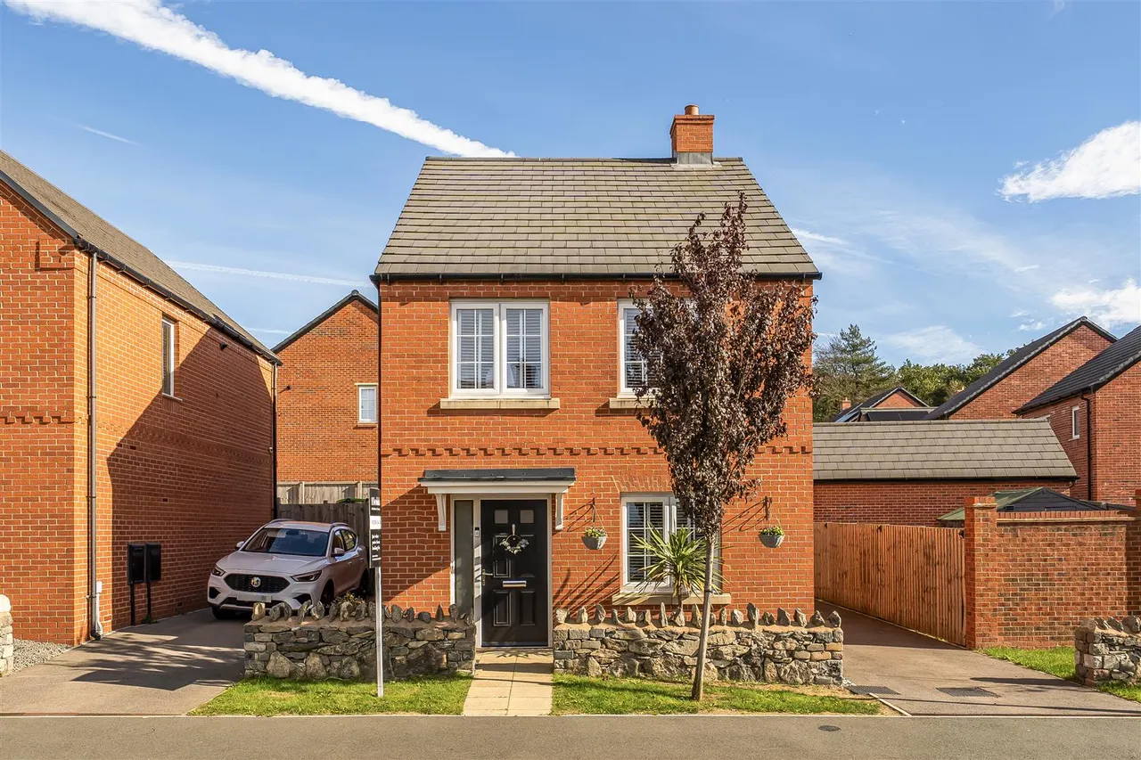3 bed house for sale, Citron Avenue, Coalville