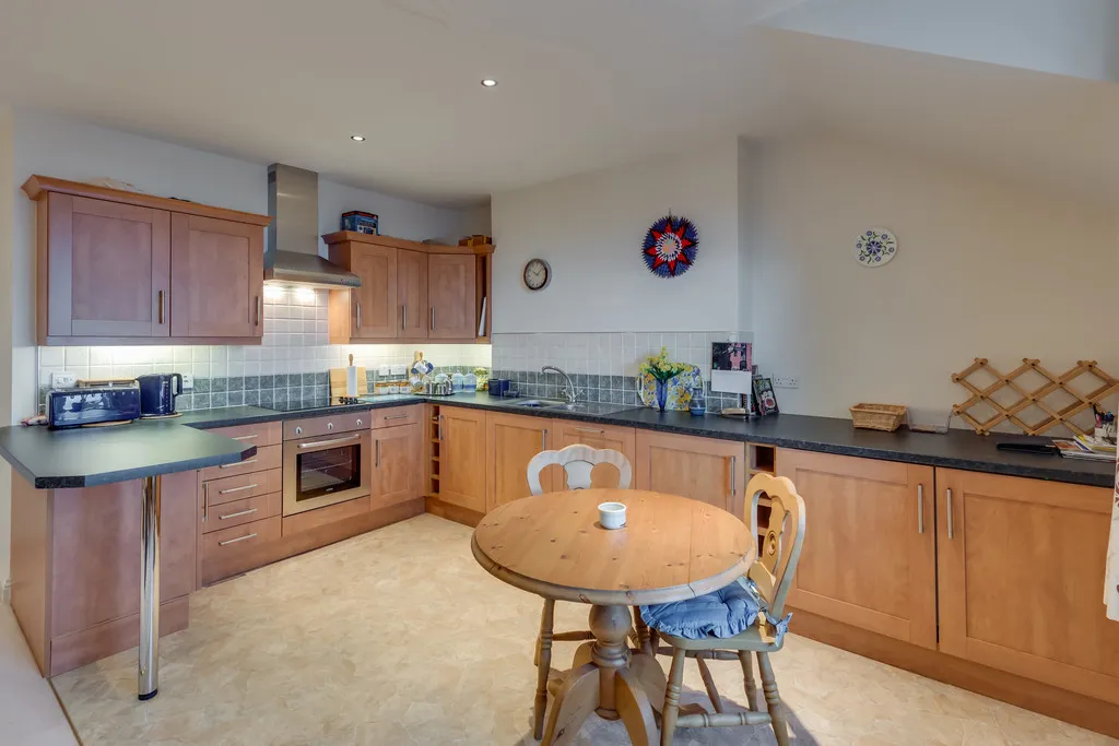 Methven Terrace, Grange-over-Sands, LA11, photo 6