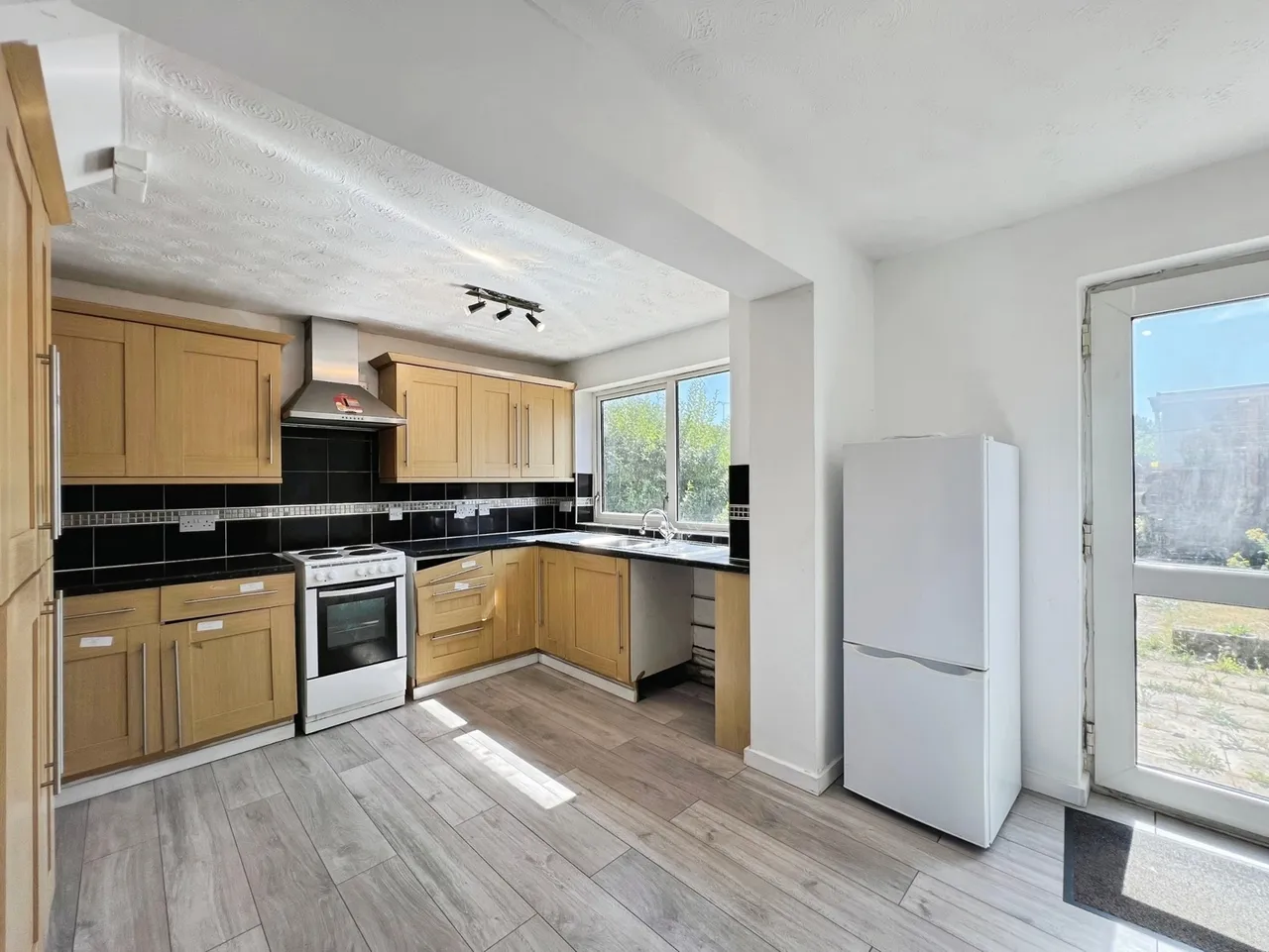 Spinney Drive, Banbury, Oxfordshire, OX16, photo 2