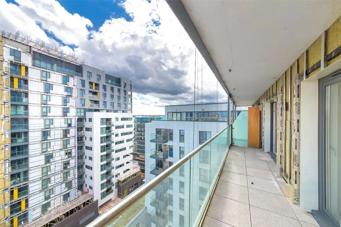 City Peninsula, London, photo 8