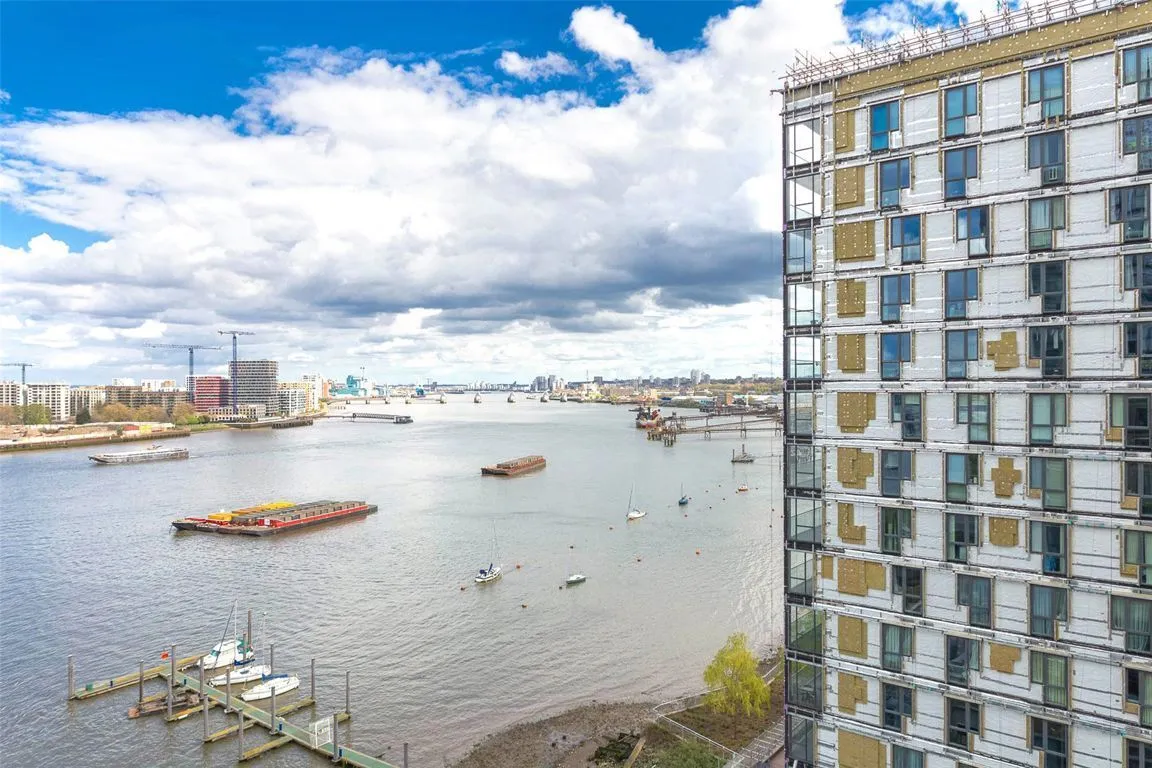 City Peninsula, London, photo 7