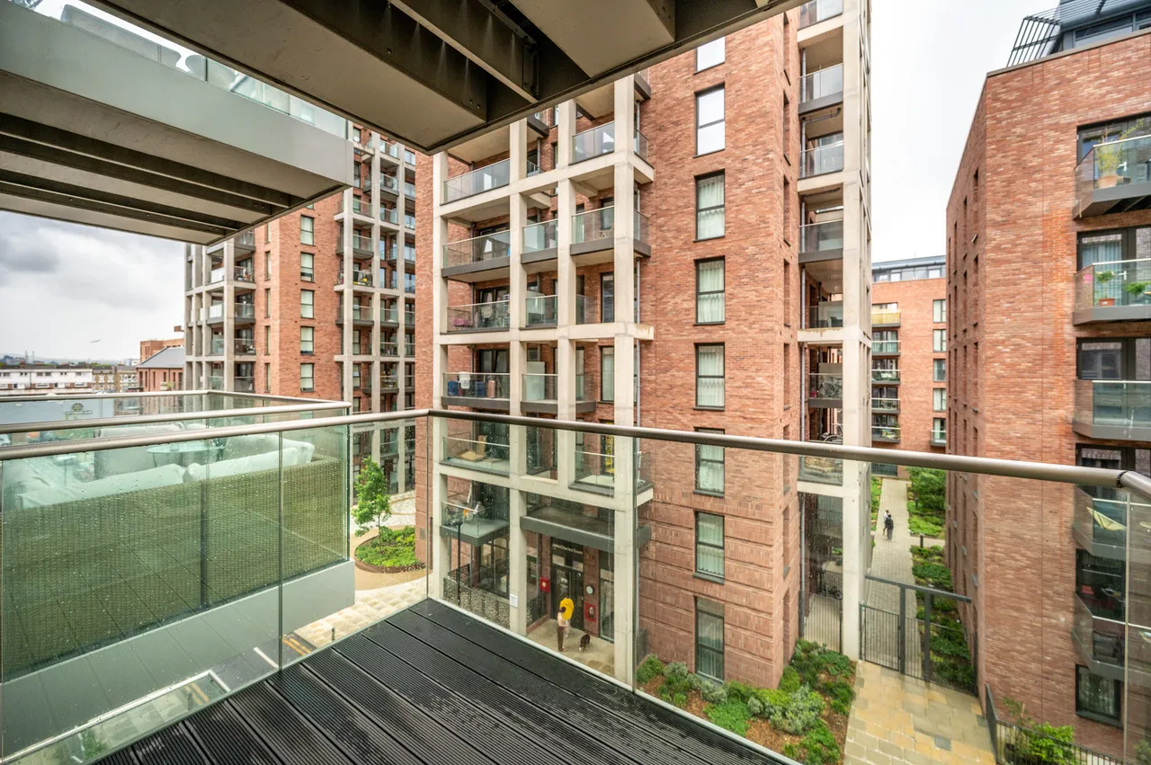 Flat 123, Chamberlain Court, 16 Shipbuilding Way, London, photo 5