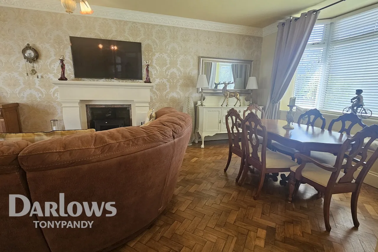 Penrhiwfer Road, Tonypandy, CF40, photo 17