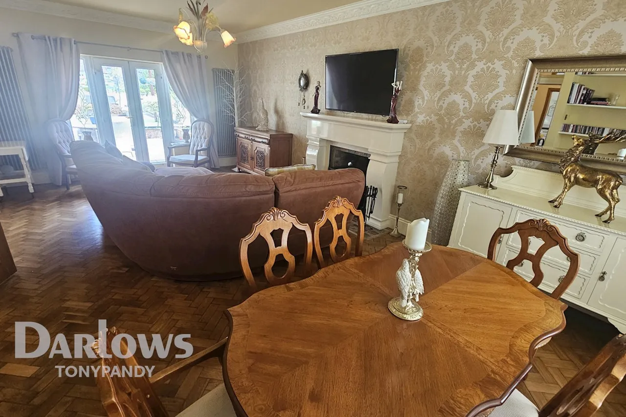 Penrhiwfer Road, Tonypandy, CF40, photo 18