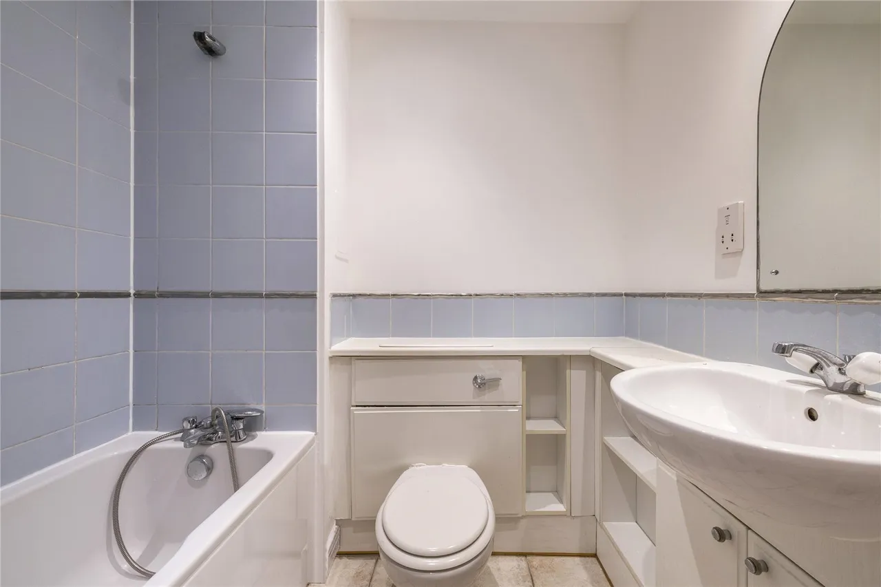 Newport Avenue, London, E14, photo 8