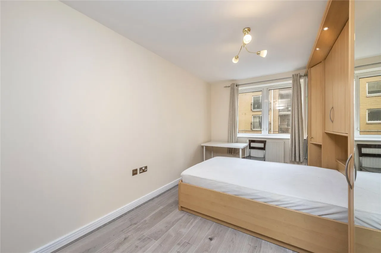 Newport Avenue, London, E14, photo 10