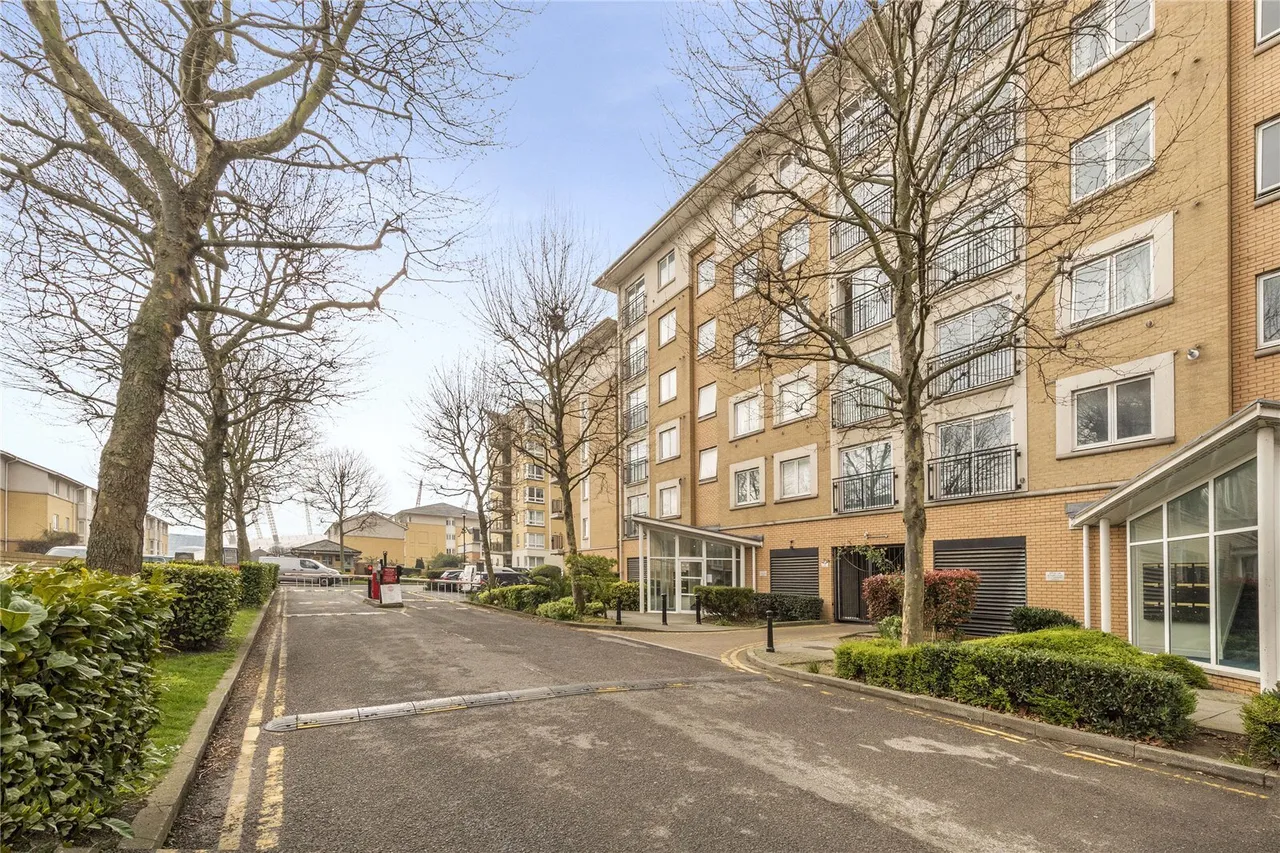 Newport Avenue, London, E14, photo 12