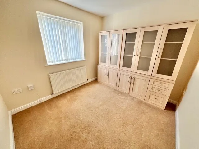 North View Road, Bradford, BD4, photo 10